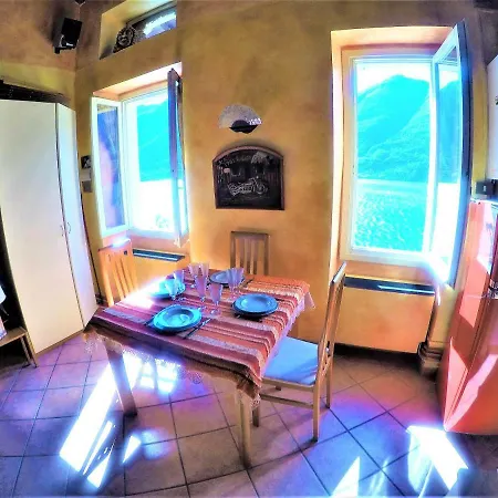 Apartment Melina Nesso